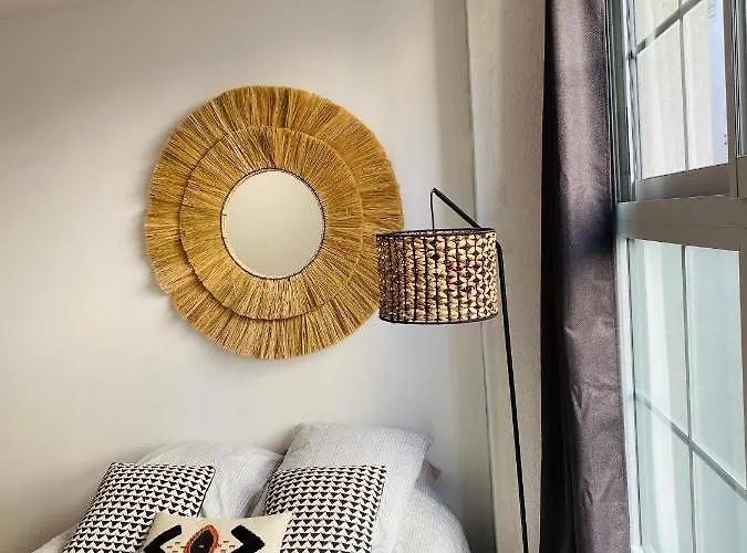 Les De Morgane Hyper Centre *